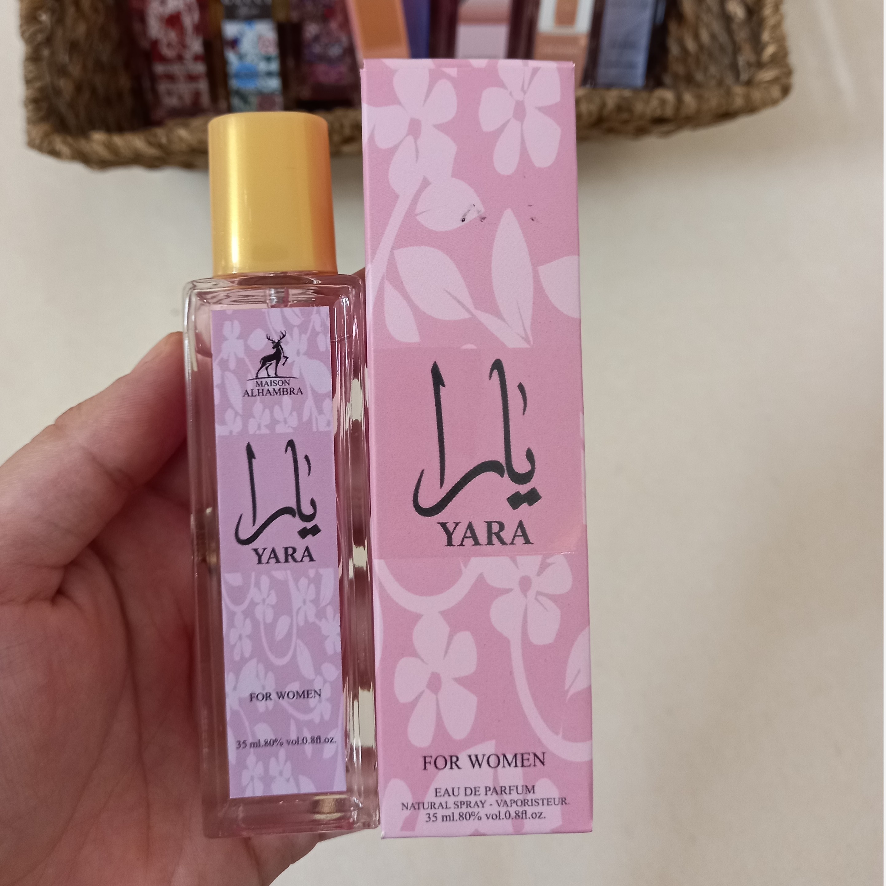ادکلن یارا عطر یارا صورتی