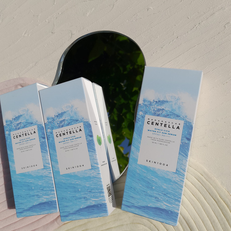 ضد آفتاب سنتلا اورجینال | اسکین 1004 هیالوسیکا SPF50+ PA++++ حجم 50 میل